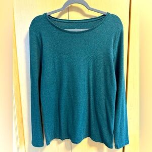 🌸3/$12🌸 Wide-Neck Long-Sleeve Tee/Top